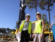 WAGCOE Director Professor Klaus Regenauer-Lieb discusses the CSIRO Geothermal Project with project officer Jacqui Cook, at the ARRC site in Perth
