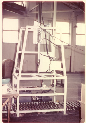 An original grab sampling machine used to draw full length samples for buyers' appraisal