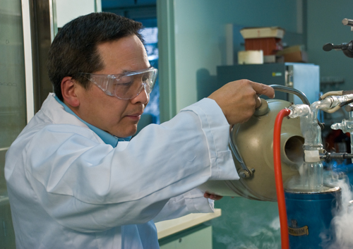 Dr San Thang prepares to perform a RAFT polymerisation