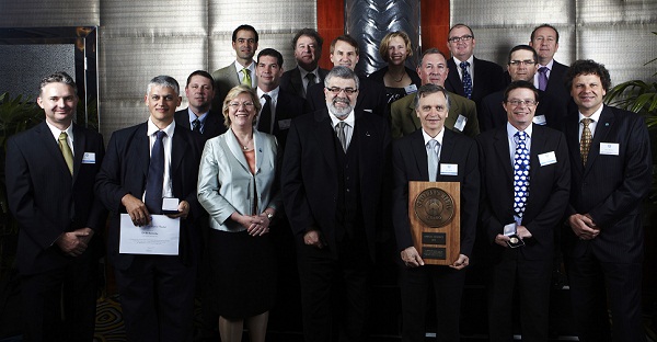 The Livestock Genomics Team receiving the CSIRO Chairman's medal